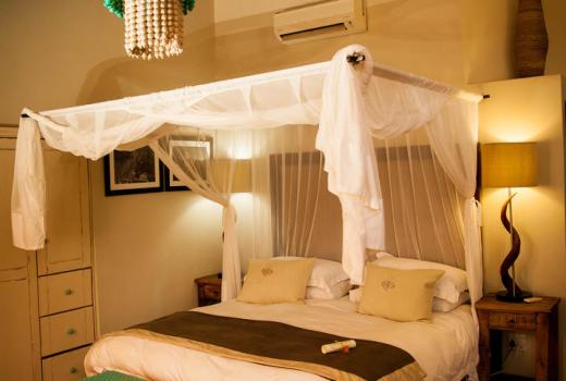 Amakhosi Safari Lodge