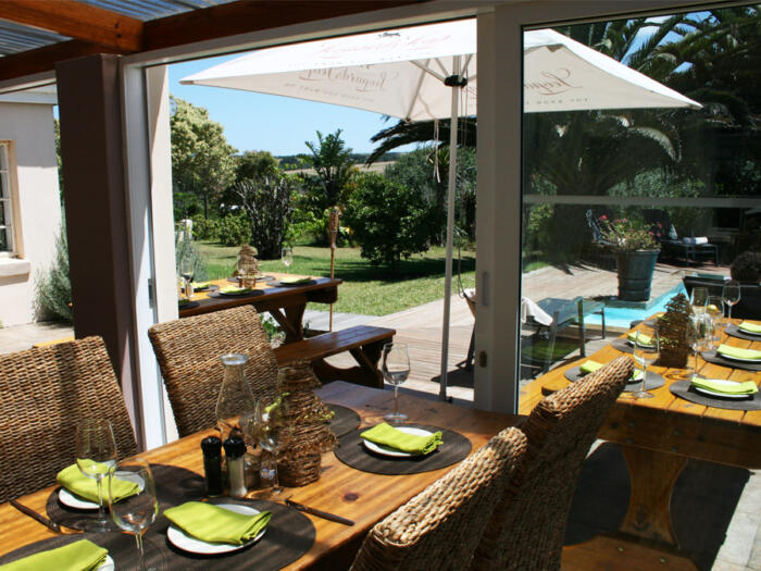 Cedarberg Travel | Oyster Bay Lodge