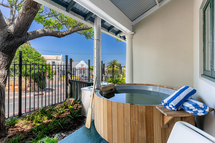 Cedarberg Travel | Camps Bay Village