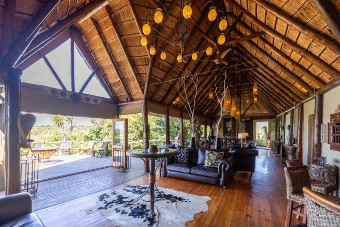 Cedarberg Travel | Amakhala Bush Lodge