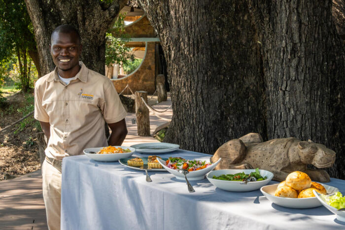 Cedarberg Travel | Luangwa Safari House