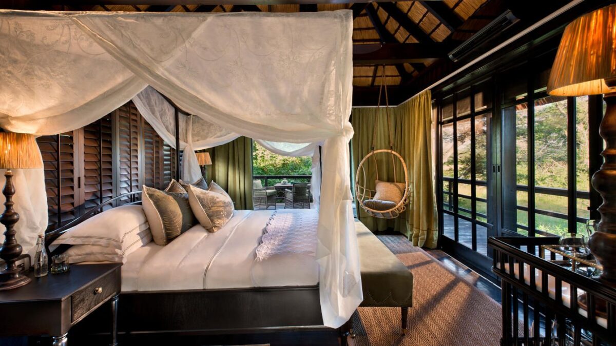Phinda-vlei-lodge-accommodation-bedroom-view