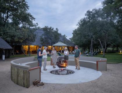 Tintswalo_Manor_House_Firepit