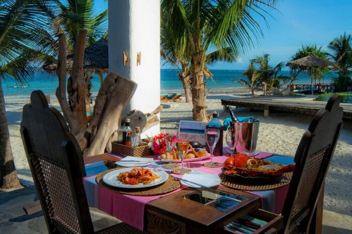 Cedarberg Travel | WaterLovers Beach Resort