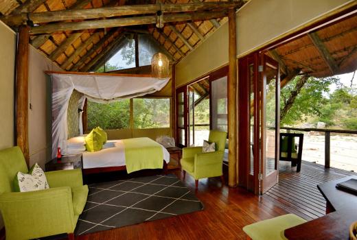 Rhino Post Safari Lodge