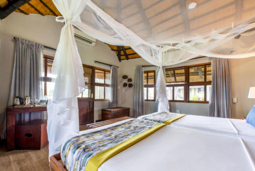 Hakusembe River Lodge