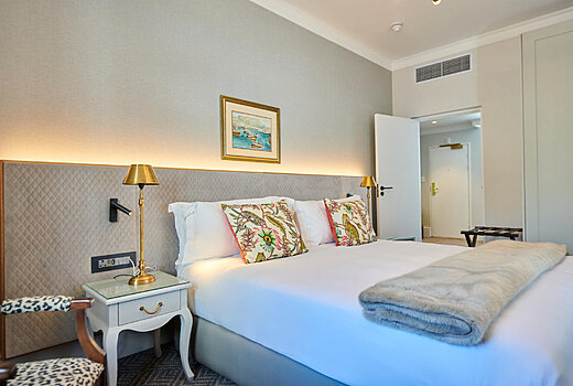 The Winchester Hotel
