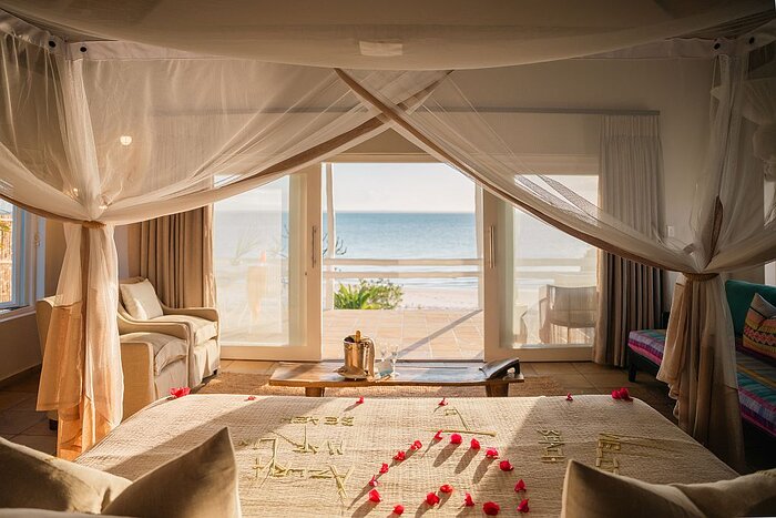 Cedarberg Travel | Azura Marlin Beach