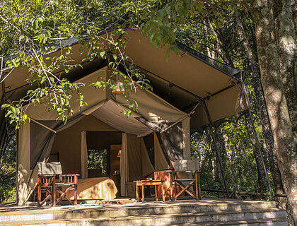governors_camp_tent