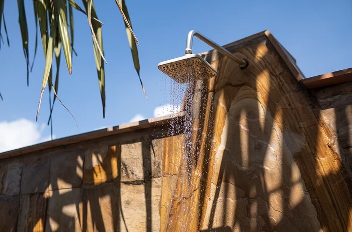 Cedarberg Travel | Saadani Safari Lodge