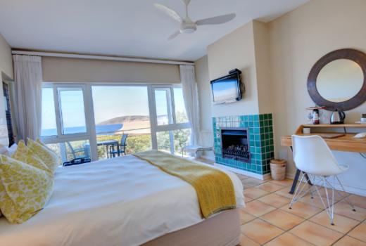 Periwinkle Lodge