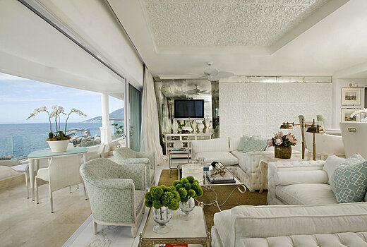 Twelve Apostles Hotel & Spa