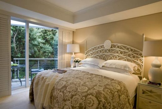 Twelve Apostles Hotel & Spa