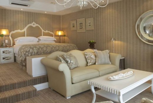 Twelve Apostles Hotel & Spa