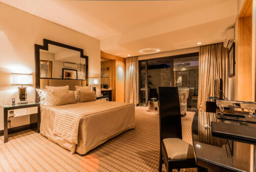 No5 Boutique Art Hotel