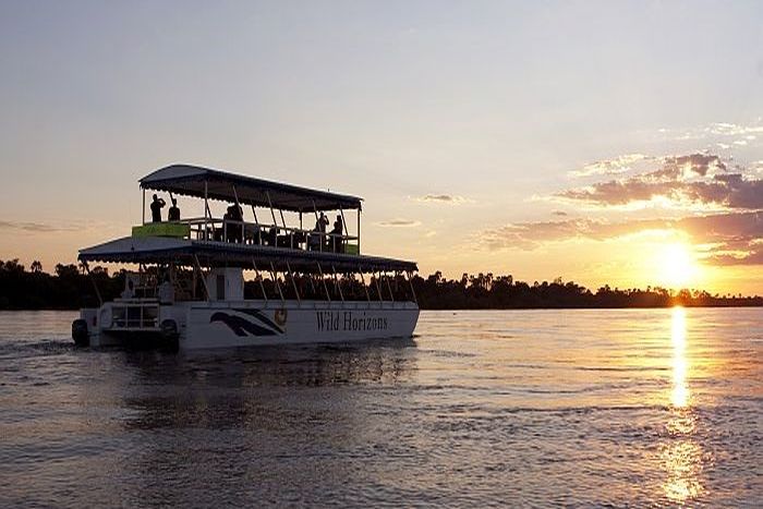 Cedarberg_Africa_Vic_Falls_sunset river cruise