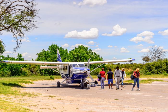 Botswana-flying-safari-700