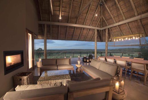 Mhondoro Safari Lodge & Villa