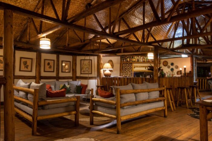 Cedarberg Travel | Buhoma Lodge