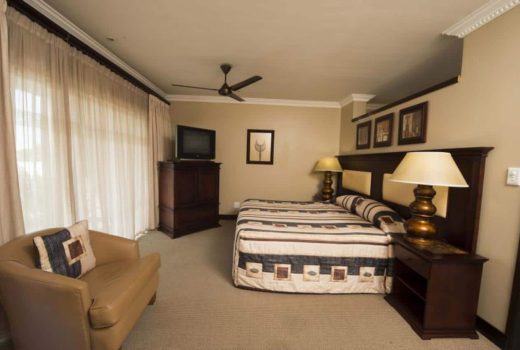 Cathedral Peak Hotel