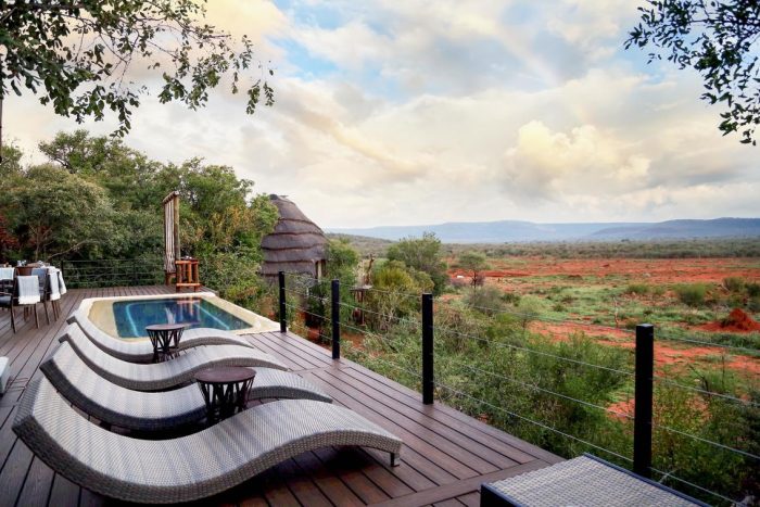 Cedarberg Travel | Madikwe Hills Private Game Lodge