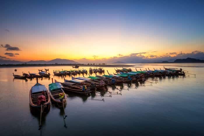 What-are-the-best-beaches-in-Mauritius-Mauritius-boats-sunset