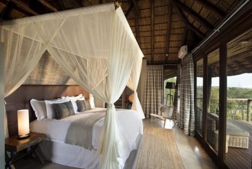 Mhondoro Safari Lodge & Villa