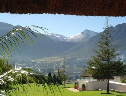 Mont-Rochelle-bar-winter-view