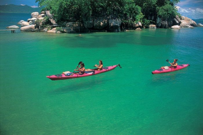 Cedarberg Travel | Island Hopping on Lake Malawi