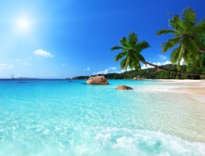 best-beaches-in-the-Seychelles-Anse Lazio beach at Praslin island, Seychelles