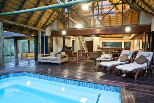 Rhino River Lodge