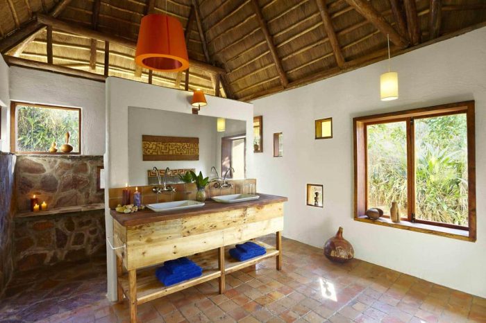 Cedarberg Travel | Bwindi Safari Lodge