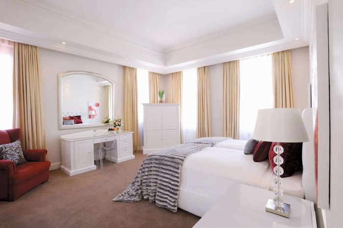 Cedarberg Travel | Clarendon Fresnaye