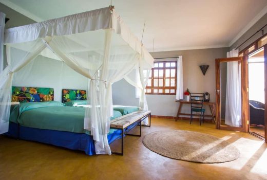 Farm House Valley Lodge