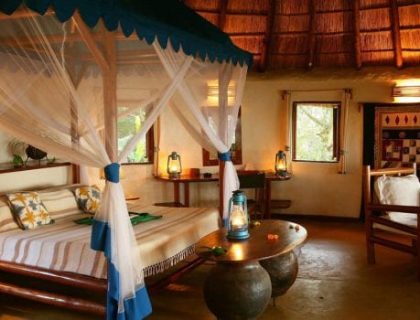 cedarberg-mfangano-island-camp-cottage-interior-5-e1516869282565