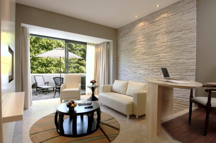 Cedarberg Travel | Vineyard Hotel & Spa