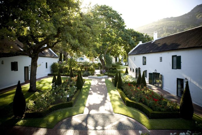 Cedarberg Travel | Grande Roche Hotel