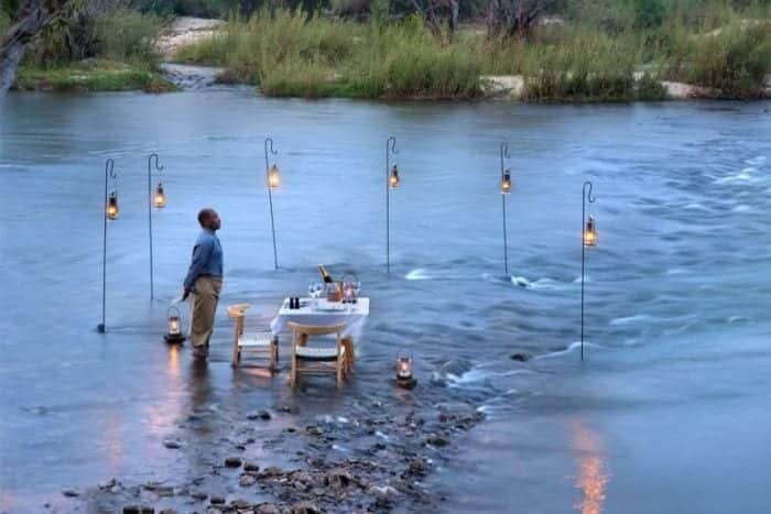 pop-the-question-in-river-dining