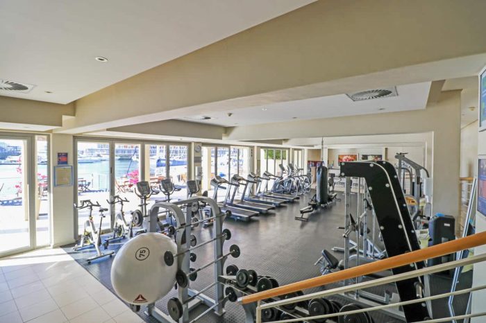 Cedarberg Travel | Waterfront Village