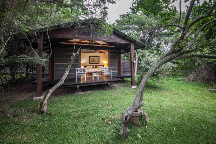 Cedarberg Travel | Makakatana Bay Lodge