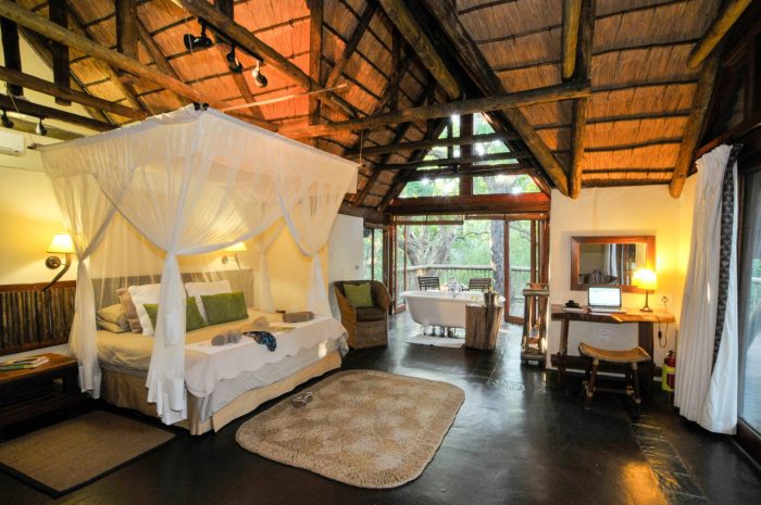 Cedarberg Travel | Hluhluwe River Lodge