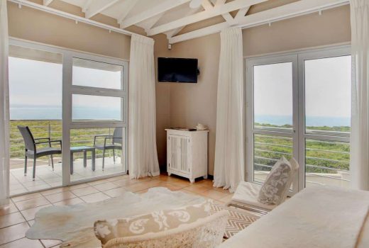 Abalone Guest Lodge