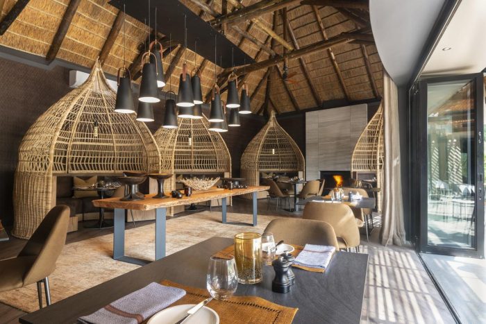 Cedarberg Travel | Eagles Crag at Shamwari Private Game Reserve