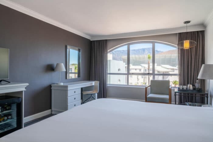 Cedarberg Travel | Radisson Blu Waterfront Hotel