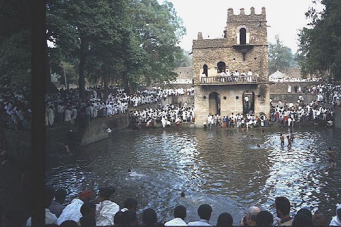Fasiladas bath ceremony in Gondar