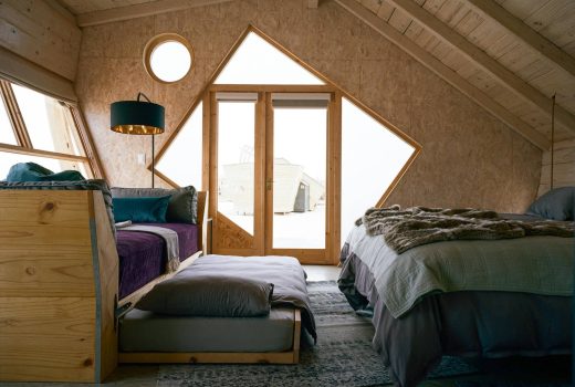 Shipwreck Lodge