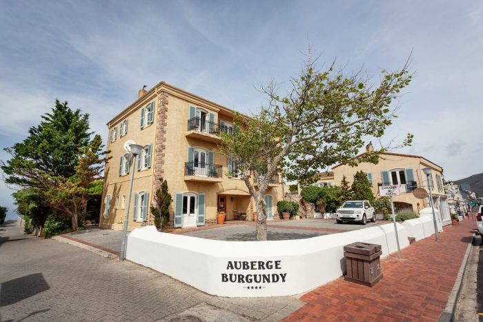 Cedarberg Travel | Auberge Burgundy