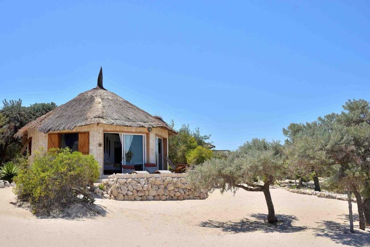 Cedarberg Travel | Anakao Ocean Lodge