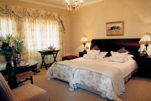 Deluxe Dam Facing Suites