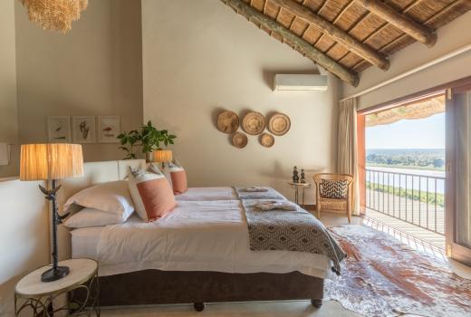 Kruger Park River Room